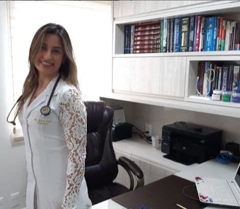 Consultório da Dra. Roberta Lara no Jardim Goiás, em Goiânia